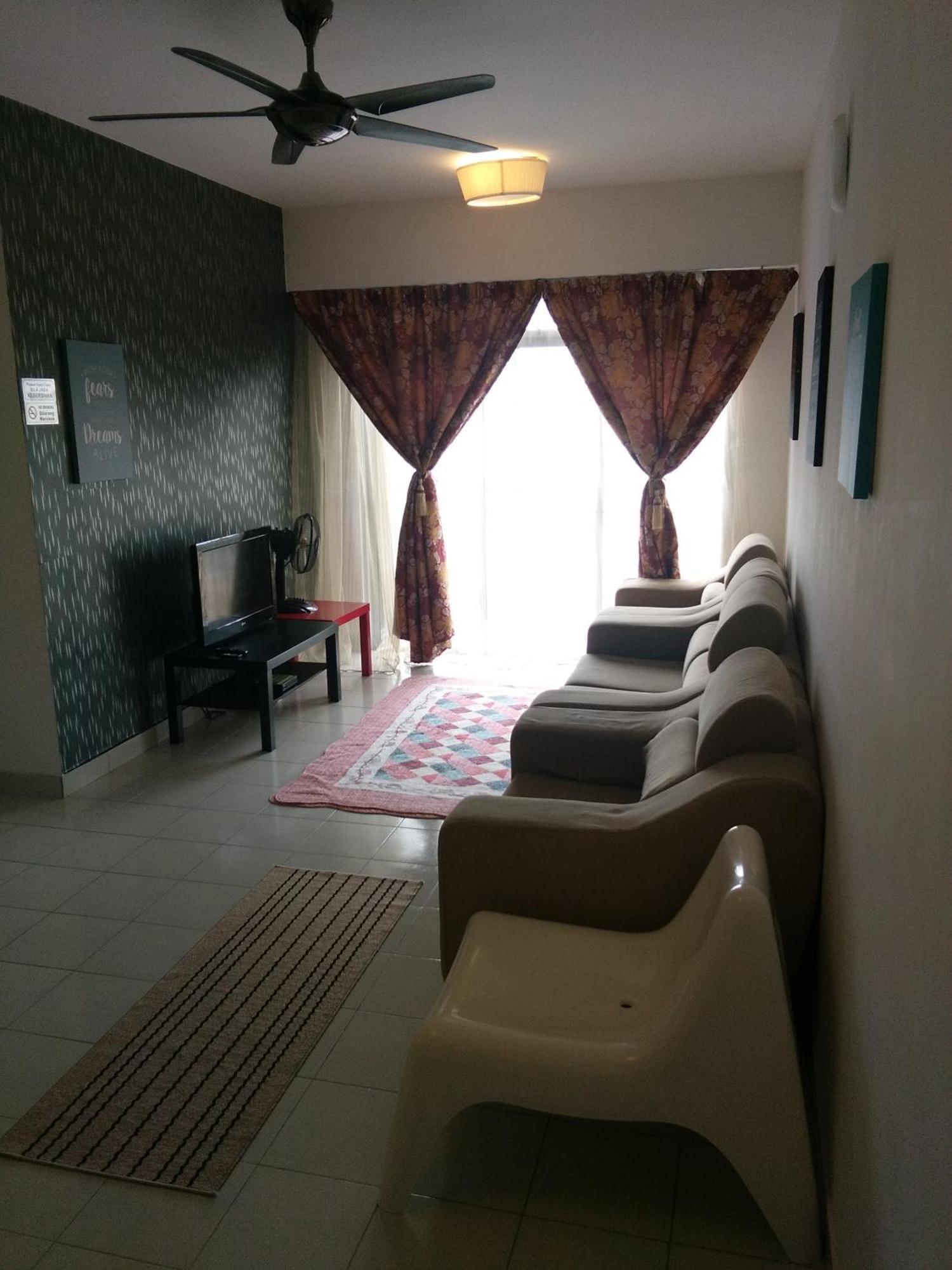 D 11 Netflix Wifi Apartment Putrajaya